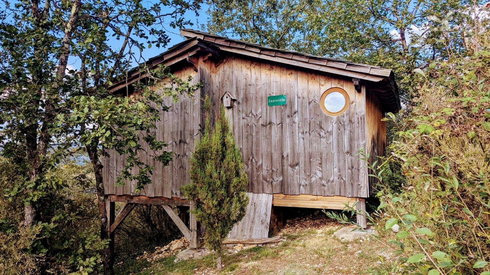 Serrieres-sur-Ain Cabanes Et Lodges Du Belvedere מראה חיצוני תמונה